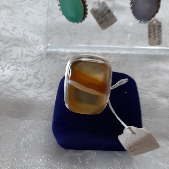 Ladies jewelry - Picture 7 of 8